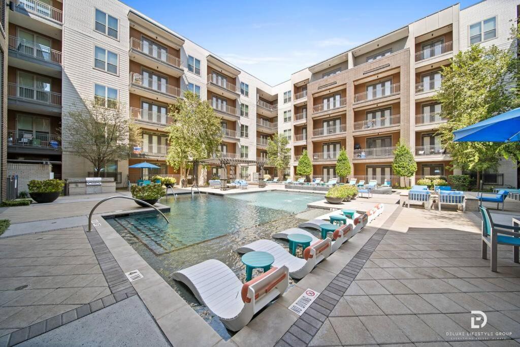 Downtown Houston Deluxe King Suite With Spa Amenities, Pool And Free Parking Ngoại thất bức ảnh
